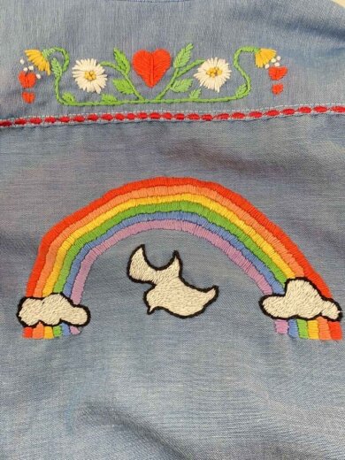商品画像：70s頃/タグ無し/刺繍/スケート靴×料理するブタさん/長袖シャツ/--/--/IDG 8