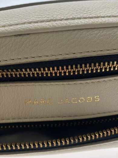 商品画像：CROSSBODY BAGショルダーバッグ/レザー/IVO/m0014592　106 5