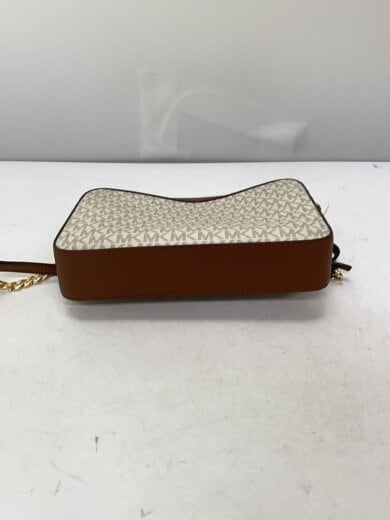 商品画像：ショルダーバッグ/PVC/35F8GTTC3B/JET SET ITEM LG EW CROSSBODY 4