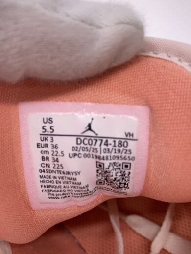 商品画像：Womens Air Jordan 1 Low Madder Root/ローカットスニーカー/22.5cm/PNK// 5