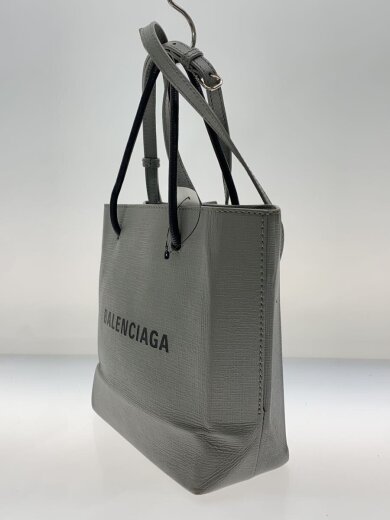 商品画像：ショルダーバッグ/レザー/GRY/555140 2