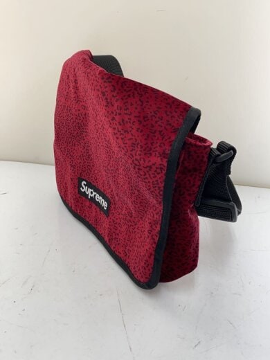 商品画像：ショルダーバッグ/ベロア/RED/総柄 2