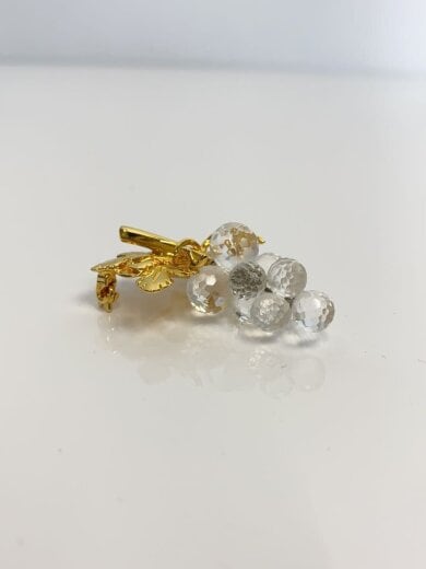 商品画像：アクセサリー/クリア/レディース/葡萄ブローチ/箱付き/スワロフスキー 3
