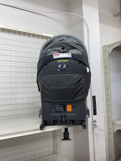 画像：Combiチャイルドシート/新生児乳児/GRY/THE S ISOFIX4