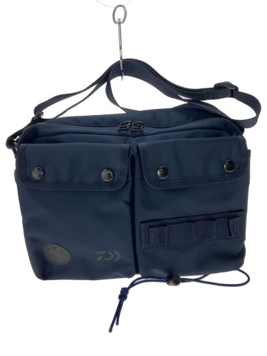 商品画像：×DAIWA/ショルダーバッグ/ナイロン/NVY/393-26885 1