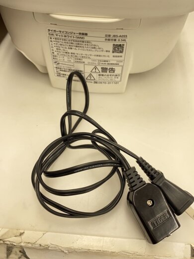 商品画像：炊飯器 炊きたてミニ JBS-A055WM 4