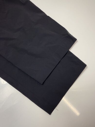 画像：HERNOLaminar/撥水ナイロンテーラードジャケット・パンツ/50/BLK/GA00021UL-128036