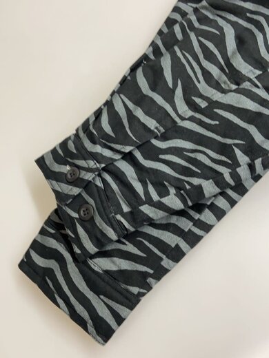 商品画像：PADDED SHIRT JACKET/タイガーカモフラジャケット/M/コットン/BLK/105234021001// 5