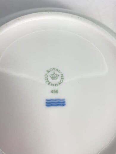 商品画像：ホワイトフルーテッドボウル18cm/洋食器その他/456 5