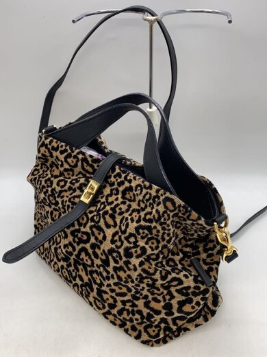 画像：VIOLAd’OROショルダーバッグ/コットン/BEG/レオパード2