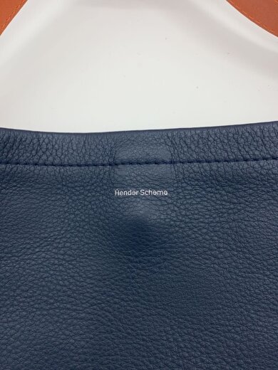 商品画像：One Side Belt Bag Small/ショルダーバッグ/レザー/NVY 5