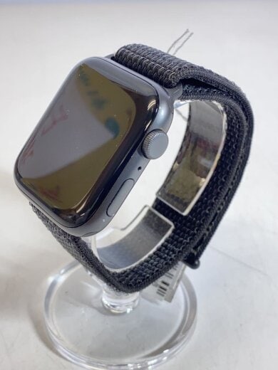 商品画像：Apple Watch Nike SE 第1世代 GPSモデル 44mm MKQK3J/A スペースグレイ/// 2