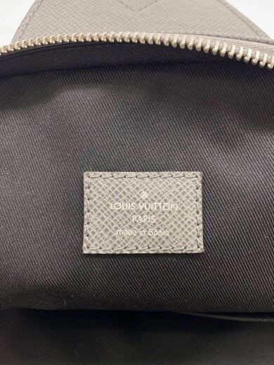 商品画像：アヴェニュー・スリングバッグ_タイガ/レザー/GRY/無地/M30801 5