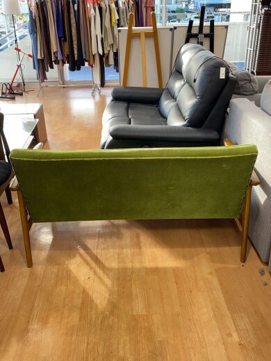 画像：karimoku2人掛けソファ/GRN3