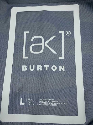 画像：BURTONウェアー/--/BLU4