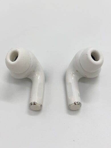 商品画像：AirPods Pro 第2世代 MagSafe充電ケースUSB-C A2968/3047/3048/3049 4