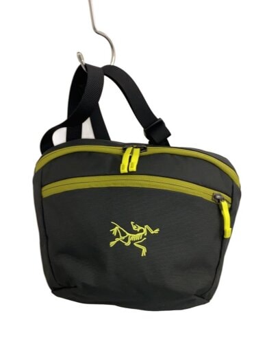 商品画像：25AW/BEAMS別注/ウエストバッグ/ポリエステル/BLK/X000008973 1