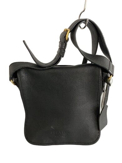 商品画像：ロゴ型押しショルダーバッグ/レザー/BLK 1