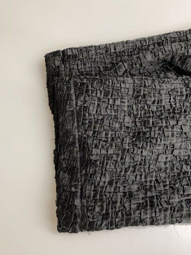 商品画像：スクエアプリーツトップ ブラウス/長袖ブラウス/FREE/ポリエステル/BLK/21231315101 5