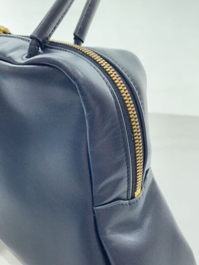 商品画像：PETAL OBLONG BAG/レザー/NVY 9