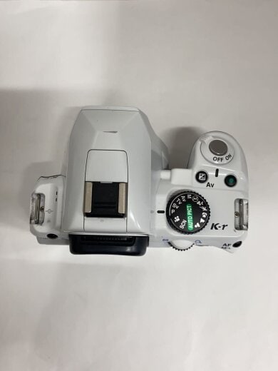商品画像：デジタル一眼カメラ PENTAX K-r ボディ [ホワイト] 3