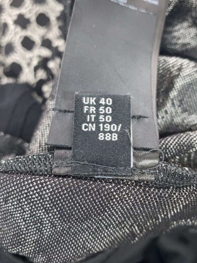 商品画像：クアッドトラックジャケット/ブルゾン/L/ナイロン/BLK/総柄/AMOUTJ1010 5