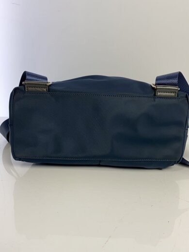 商品画像：リュック/--/NVY/無地 4