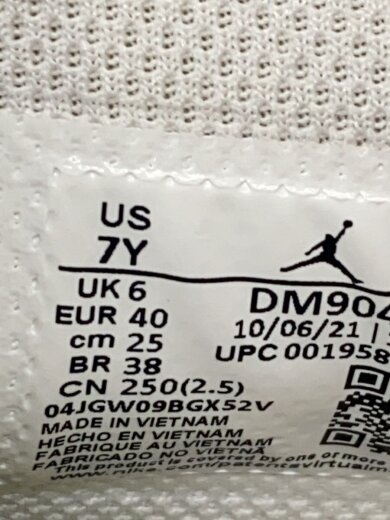 商品画像：AIR JORDAN 6 RETRO GS_エアジョーダン 6 レトロ GS/25cm/IDG 5