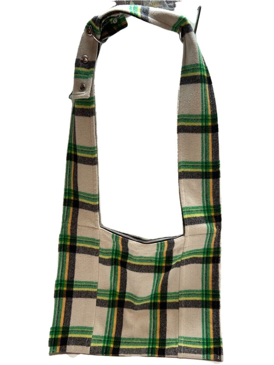 WATARU TOMINAGA / 24AW/Flat Shoulder Bag/--/GRN/チェック