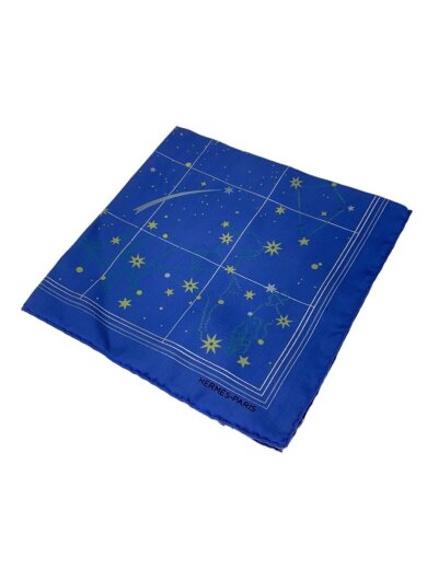 商品画像：カレ40/スカーフ/シルク/BLU/総柄/レディース// 1