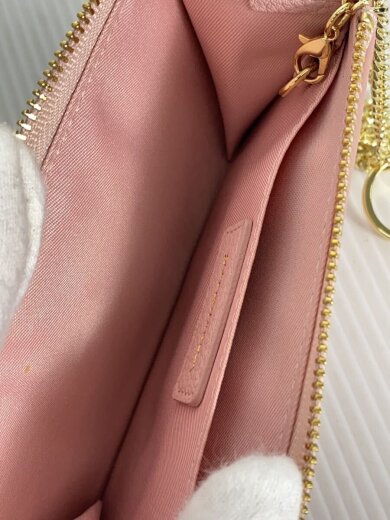 商品画像：小物/ピンク/千鳥格子/レディース/チェックビジューフリルマルチケース 4