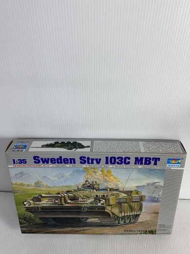 商品画像：1/35 スウェーデン軍 Strv 103C MBT/TRUMPETER/プラモデル/ミリタリー// 5