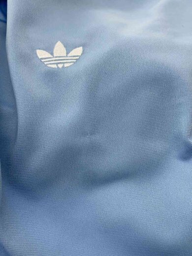 画像：adidasジャージ/L/ポリエステル/BLU/IX64377