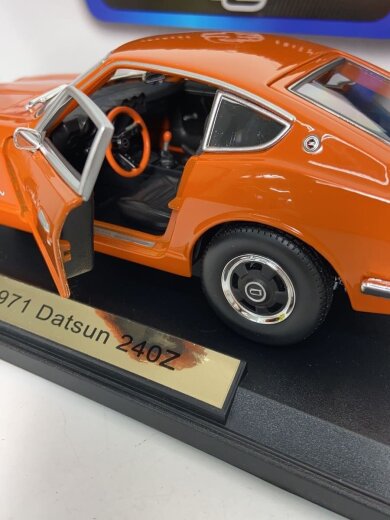 商品画像：1/18/Datsun240Z/ミニカー/ORN 7