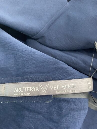 画像：ARC’TERYX VEILANCEテーラードジャケット/S/ナイロン/NVY/23291-1103783