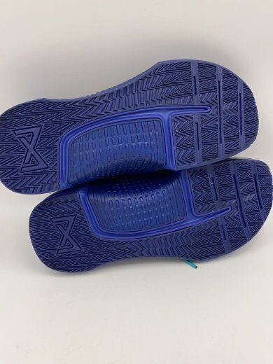 商品画像：ローカットスニーカー_HF1098-001/27cm/BLU 4