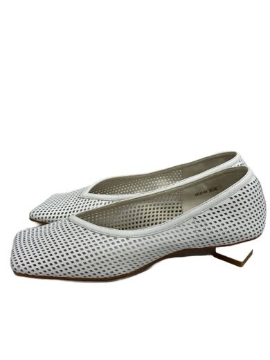 商品画像：パンプス/38/WHT 1