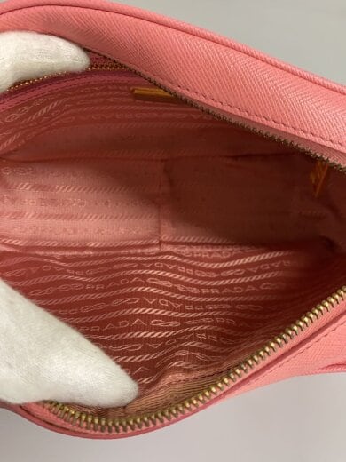 画像：PRADAショルダーバッグ/レザー/PNK/BT10106