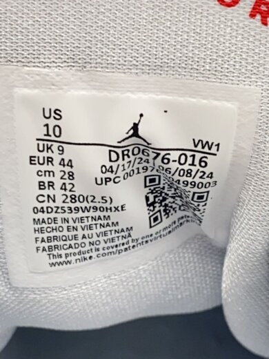 商品画像：ローカットスニーカー_DR0676-016/28cm/SLV 5