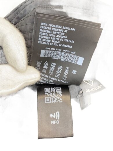 商品画像：RE-NYLON/トライアングルロゴ バケットハッバケットハット/--/BLK/メンズ/2HC137 2DMI 6