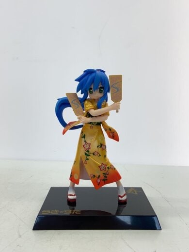 商品画像：フィギュア 8