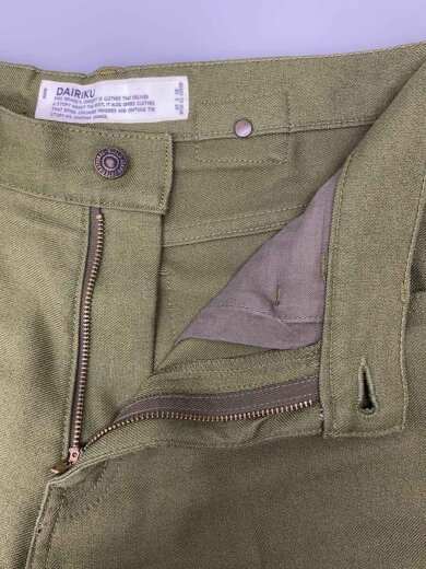 商品画像：PRESSED PANTS/ストレートパンツ/29/ポリエステル/GRN 3