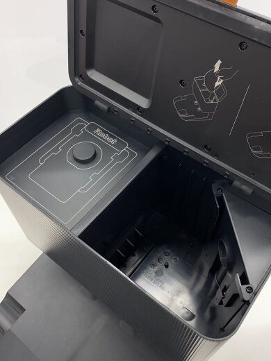 商品画像：掃除機 ルンバ j715860 RVE-Y1 9