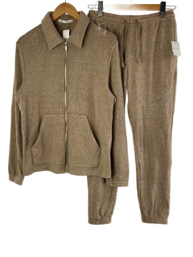 商品画像：セットアップ/M/レーヨン/BRW/無地 1