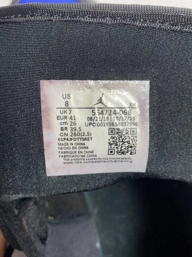 商品画像：AIR JORDAN 1 MID/エアジョーダン 1 ミッド/ブラック/554724-068/26cm 5