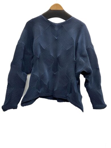 商品画像：25AW/TYPE-O 010/トップス/2/ポリエステル/NVY/総柄/AT53FJ207 1