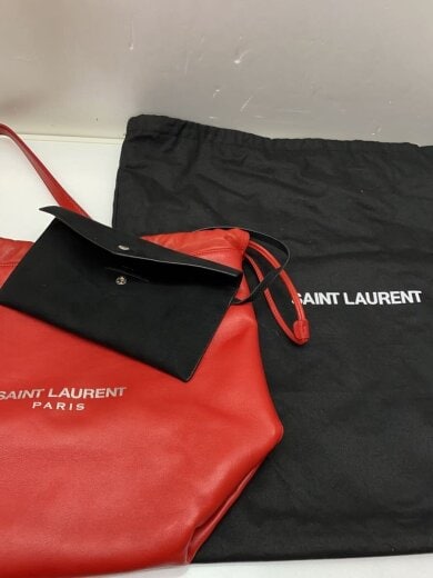 商品画像：Teddy Bucket Bag Leather /レザー/RED/YSL 538447・1218 7