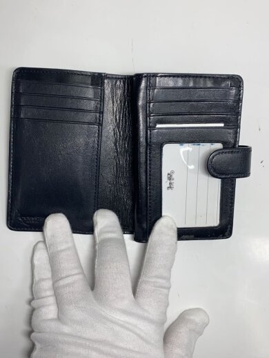 商品画像：ミディアム・コーナージップウォレット_シグネチャー_ブラックレザー/--/BLK/総柄/メンズ 4