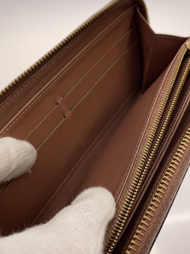 商品画像：ジッピー・ウォレット_モノグラム・ヴェルニ/エナメル/BEG/レディース 6