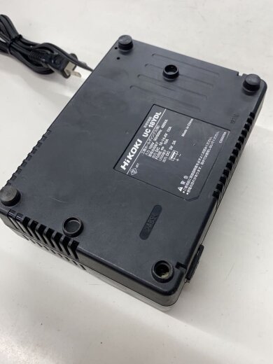商品画像：冷却機能付き充電器 UC18YDL マルチボルト 36V/18V/14.4V// 4